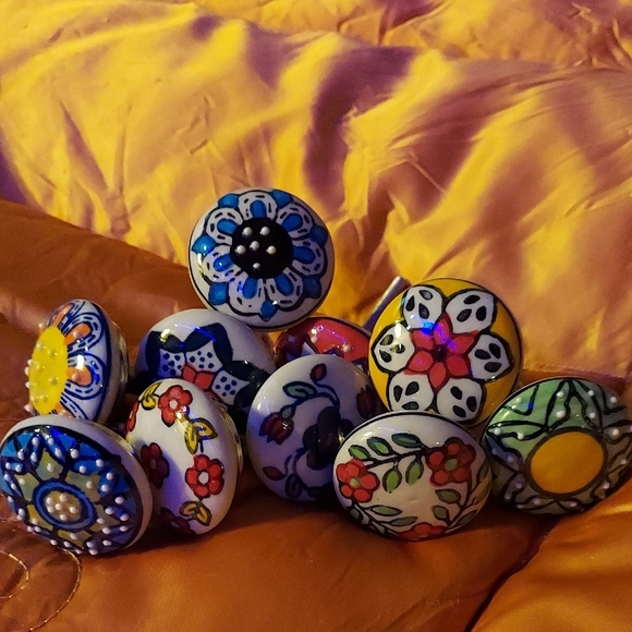 Ceramic Knobs Set - Multicolor - Picture 5 of 6